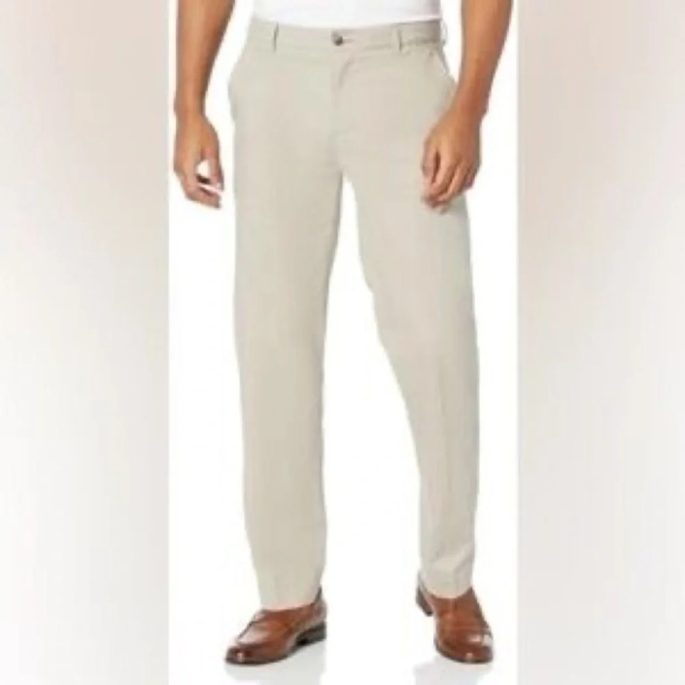 Men's Casual Chino Pants in Light Beige